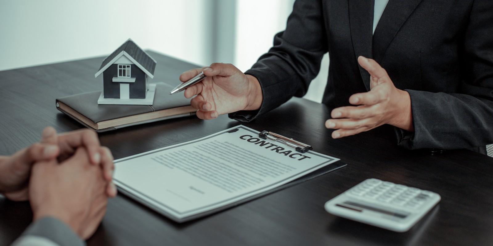 ¿Cuáles son los costos adicionales de comprar una casa, qué debo tomar en cuenta?